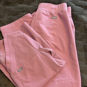 Figs Blush Pink Scrub Set